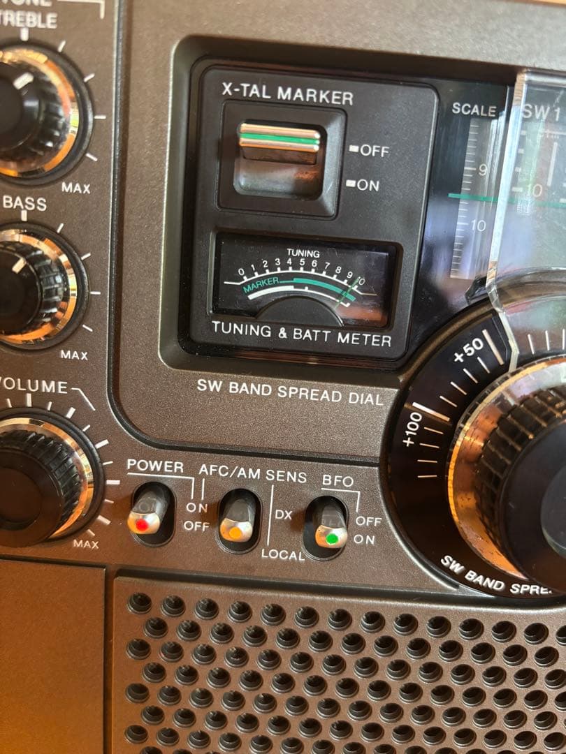 ソニー　スカイセンサーICF-5900 前期型　動作確認済　ACアダプター付