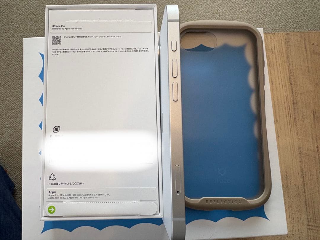 スマートフォン本体 iphone16e white 128GB