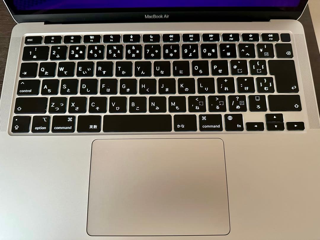 M1 MacBookAir 13インチ／8GBメモリ／256GB SSD