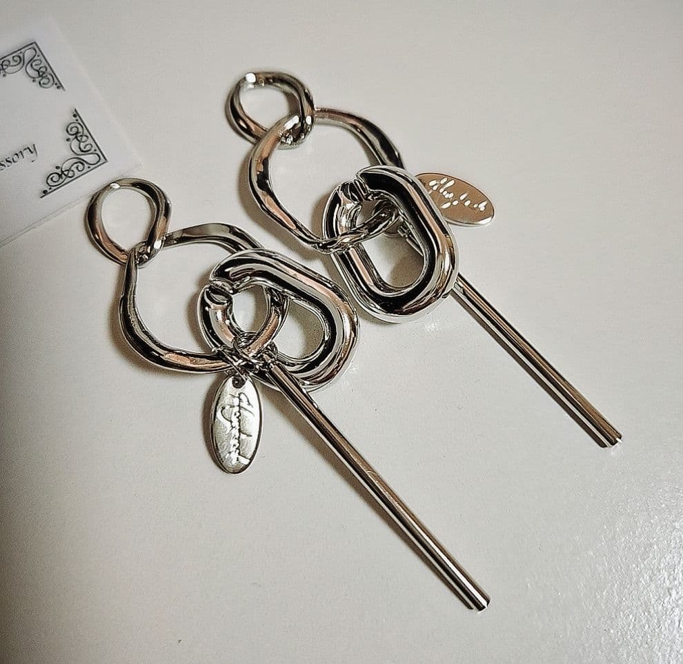 ロングピアス シルバーピアス タグ チェーン