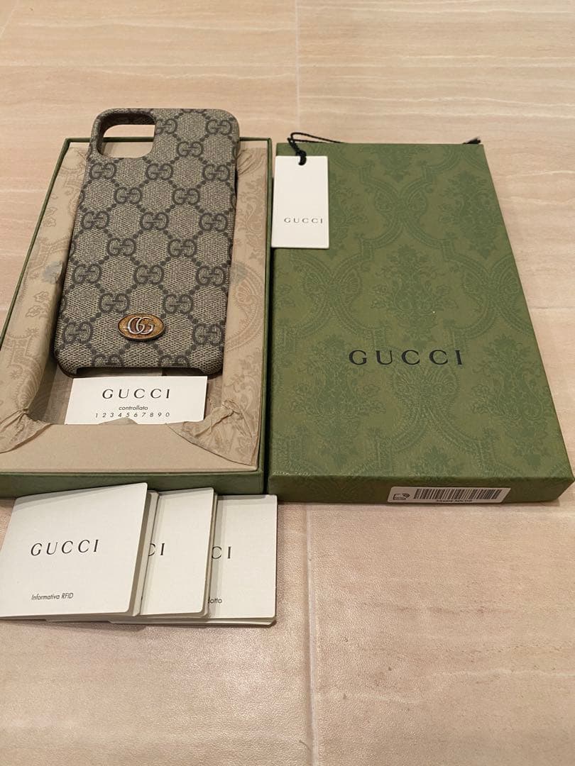 新品　未使用　GUCCI アイフォンケースiPhone11ProMax