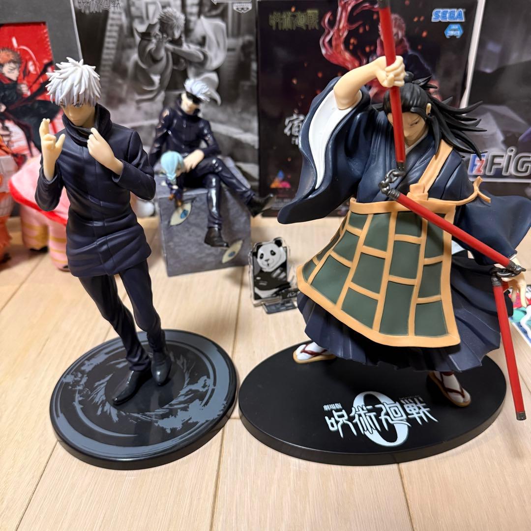 呪術廻戦フィギュア　ぬいぐるみ　アクスタ　その他グッズまとめ売り