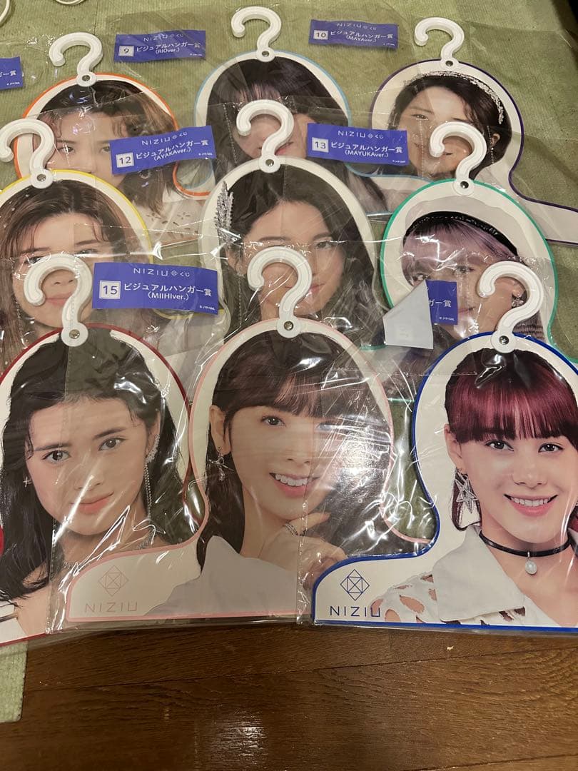 NiziU まとめ売り　187品