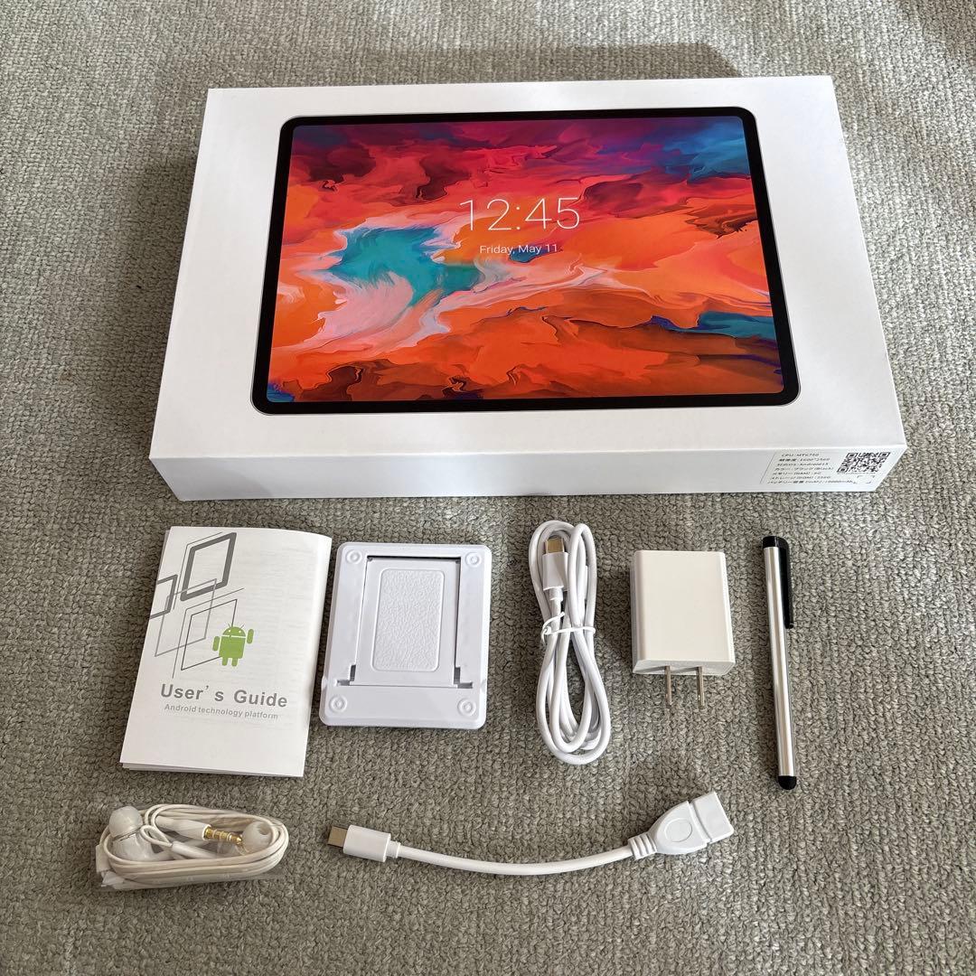 Androidタブレット ブラック 本体と付属品