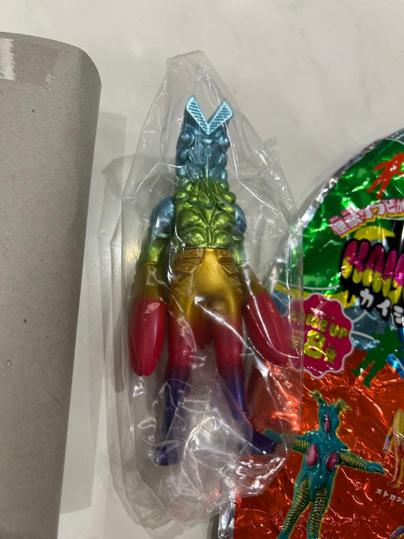 最安値‼️ウルトラマン　カイジュウカラーズ2　シークレット　バルタン星人