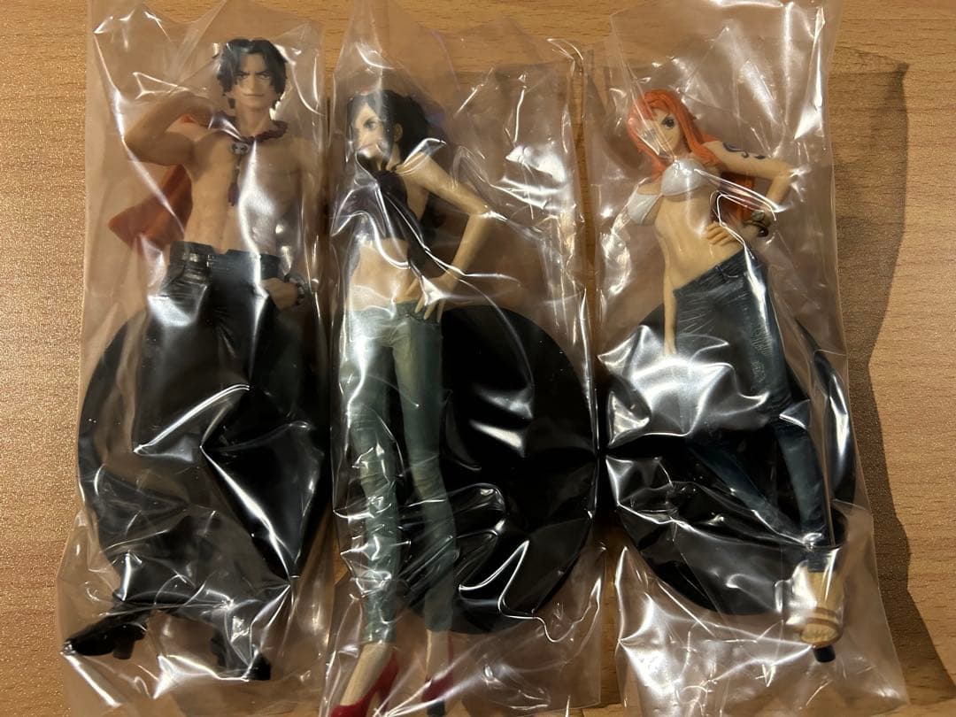 【美品】ワンピースフィギュアJEANS FREAK 12体