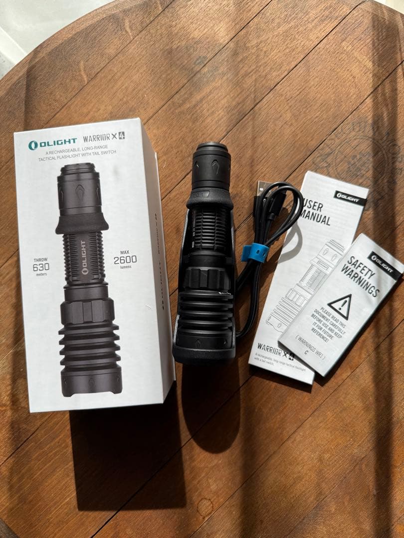 K*N様 OLIGHT WARRIOR X4