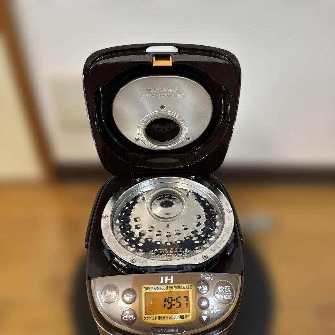象印　IH3合炊飯器　NP-GK05　2022年製
