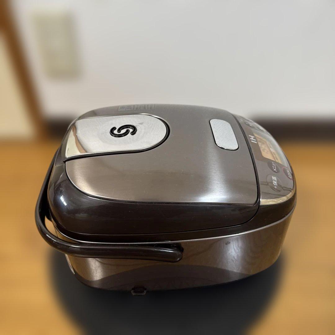 象印　IH3合炊飯器　NP-GK05　2022年製