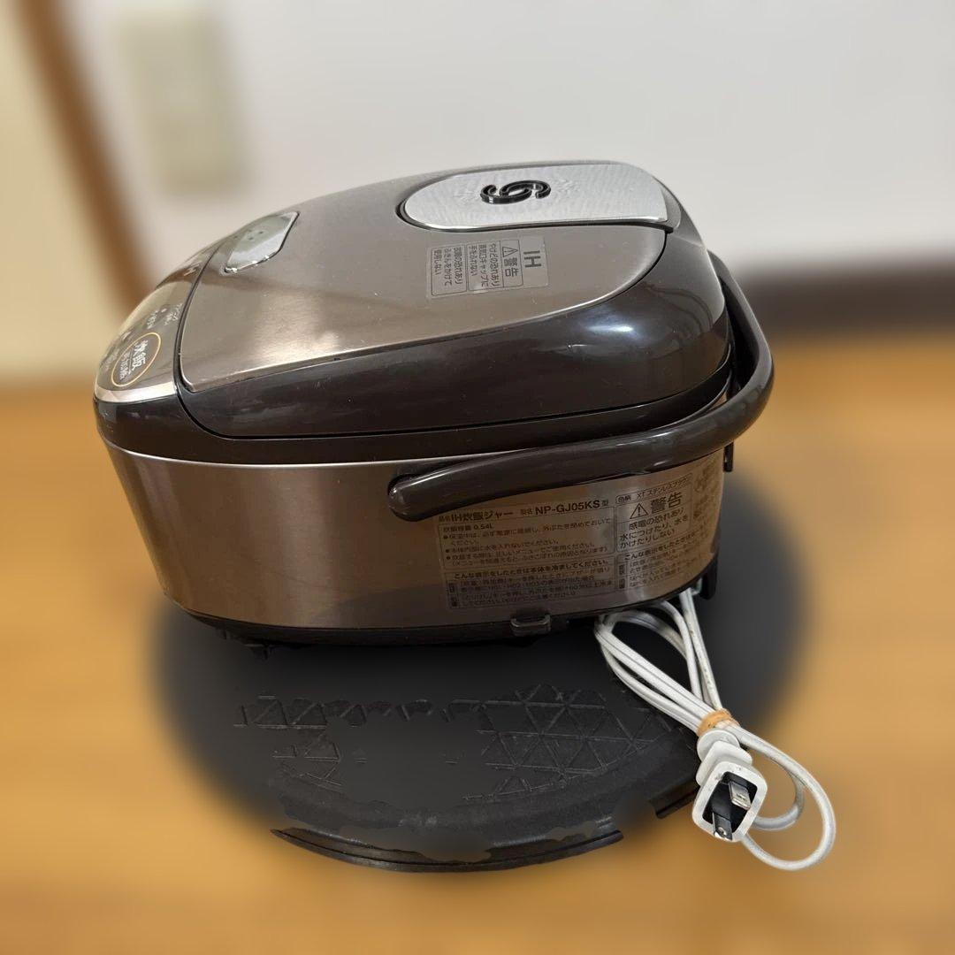 象印　IH3合炊飯器　NP-GK05　2022年製