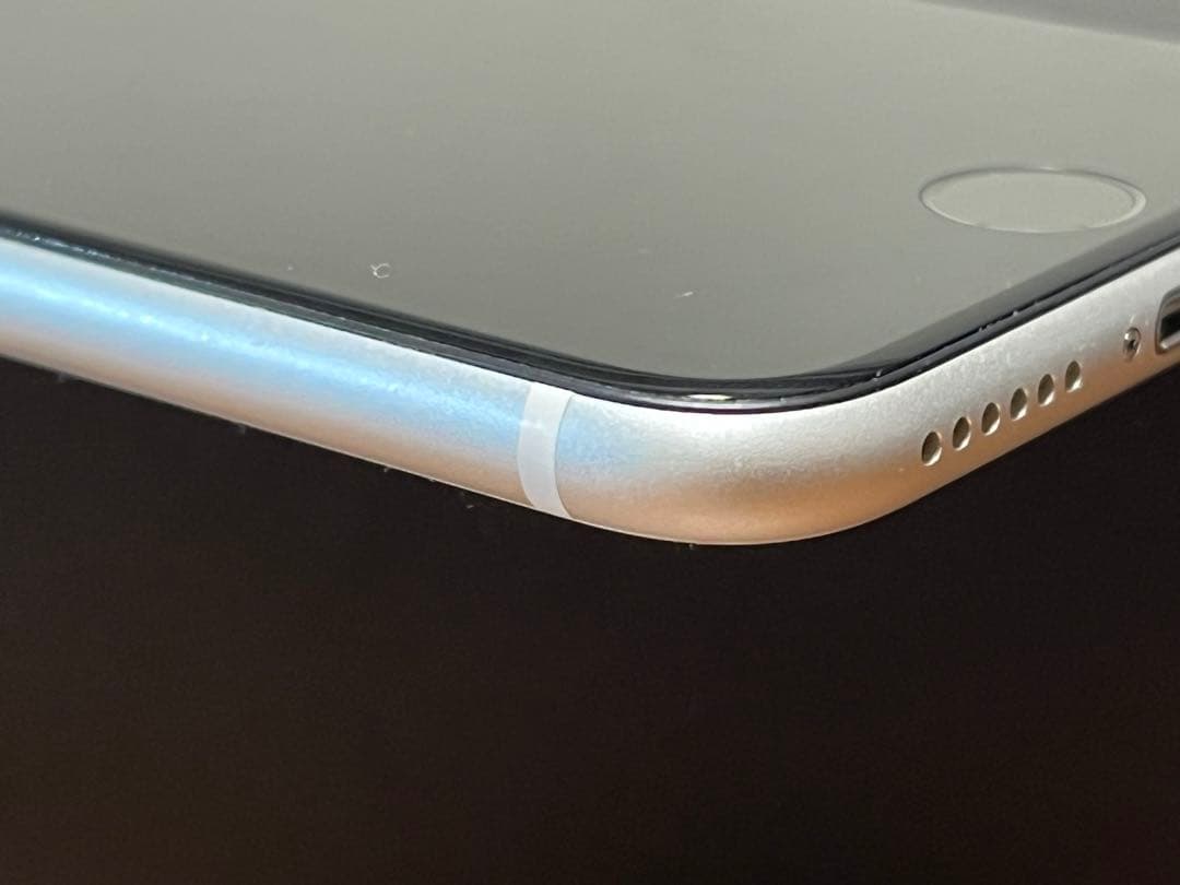 iPhone se2 128g 純正バッテリー90%simロック無し