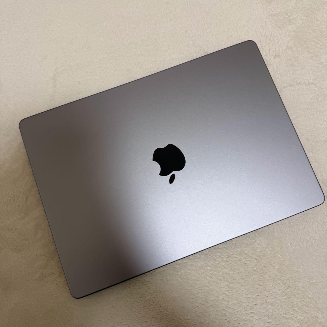 2021MacBookPro M1Pro 14インチA2442 MKGP3J/A