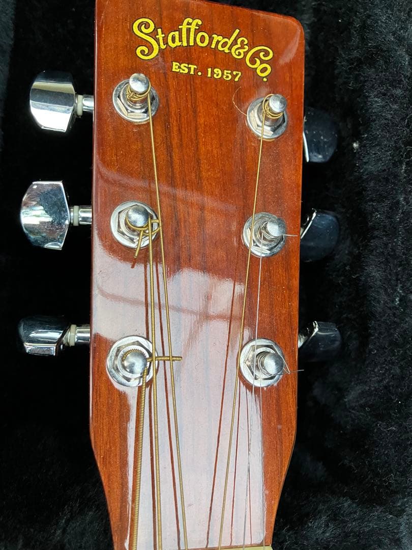 Stafford & Co. アコースティックギター フォークギター　ケース付