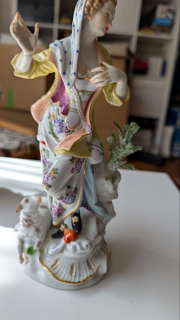 マイセン フィギュリン ペア ケンドラー 葡萄売りの少年＆羊飼いの少女 双剣