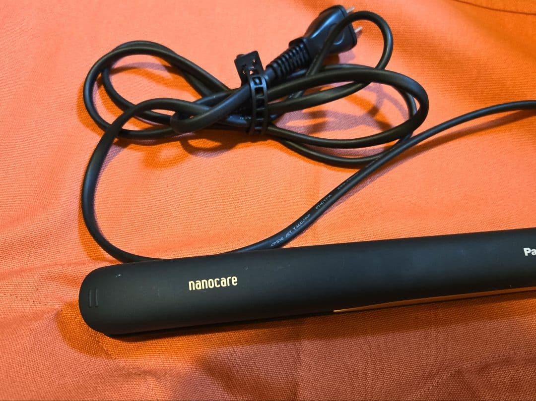 【美品】Panasonic ナノケア　EH-HS0E ストレートヘアアイロン