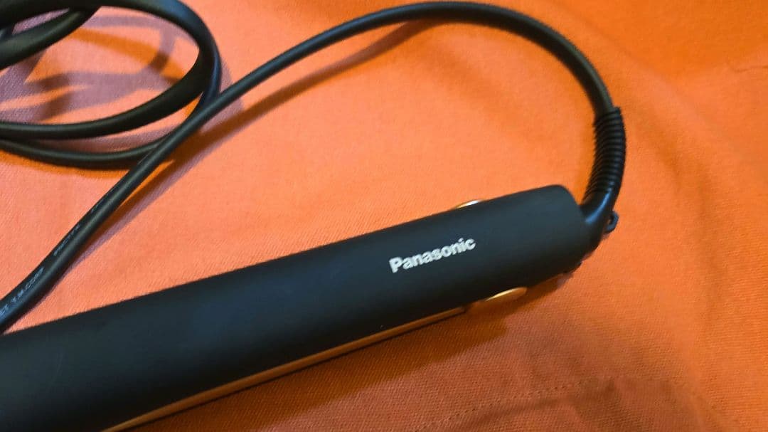 【美品】Panasonic ナノケア　EH-HS0E ストレートヘアアイロン