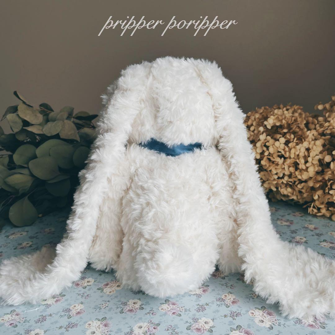 sample 硝子の瞳を持つ、しろうさぎのあみぐるみ　アートドール