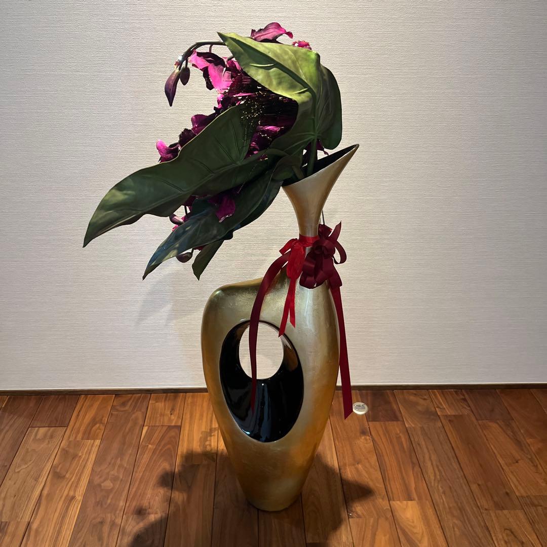 ゆみちゃん 造花（高さ約115㎝幅約40㎝）