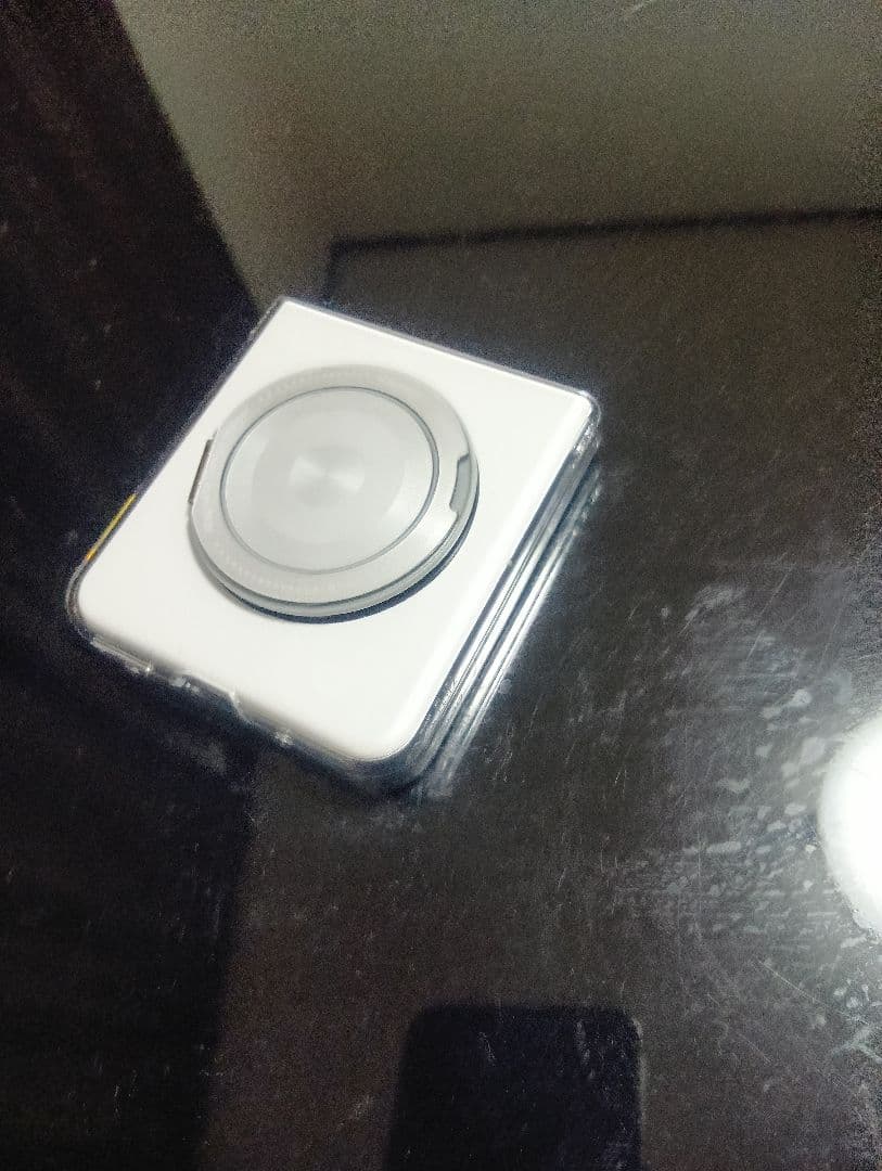 ジャンク　ZTE　nubia Flip 2　Y!mobile　 ケース付き