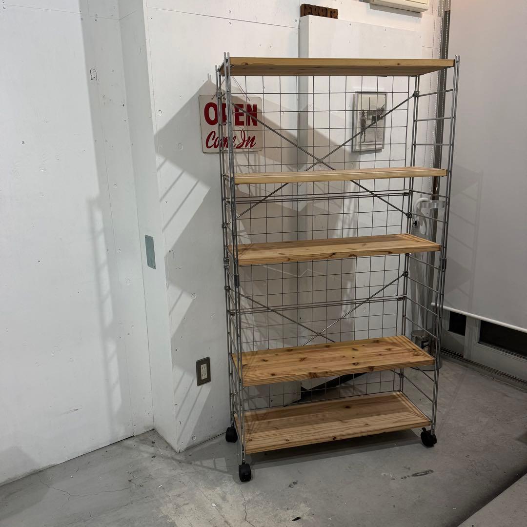 インダストリアル スチールラック 木製棚 キャスター付き／店舗什器 5段