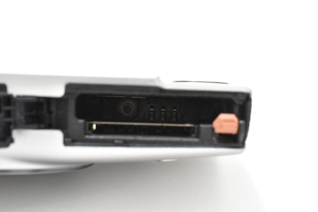 Canon IXY 640 コンパクトデジタルカメラ シルバー キヤノン