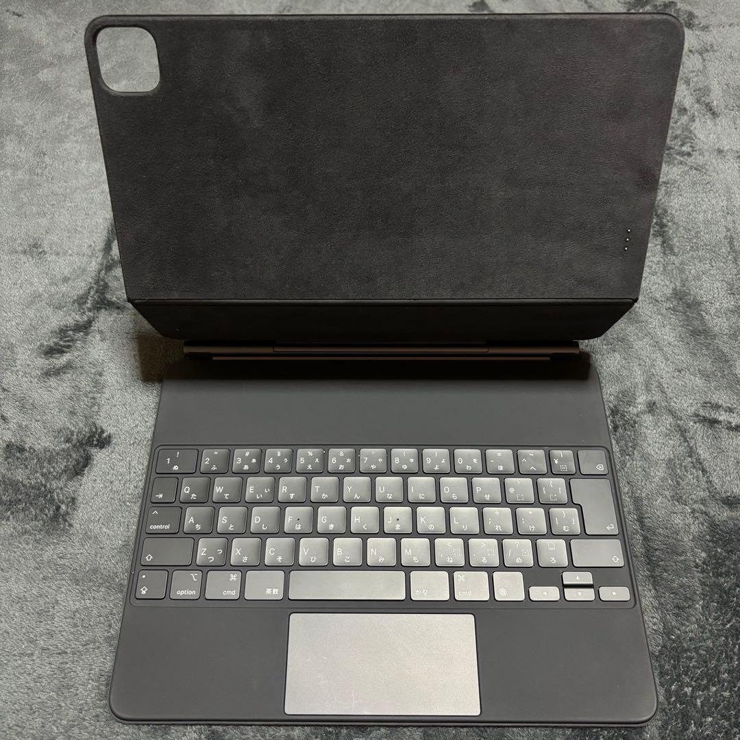 キーボード iPad Air 13 M3 / Pro 12.9 Magic Keyboard