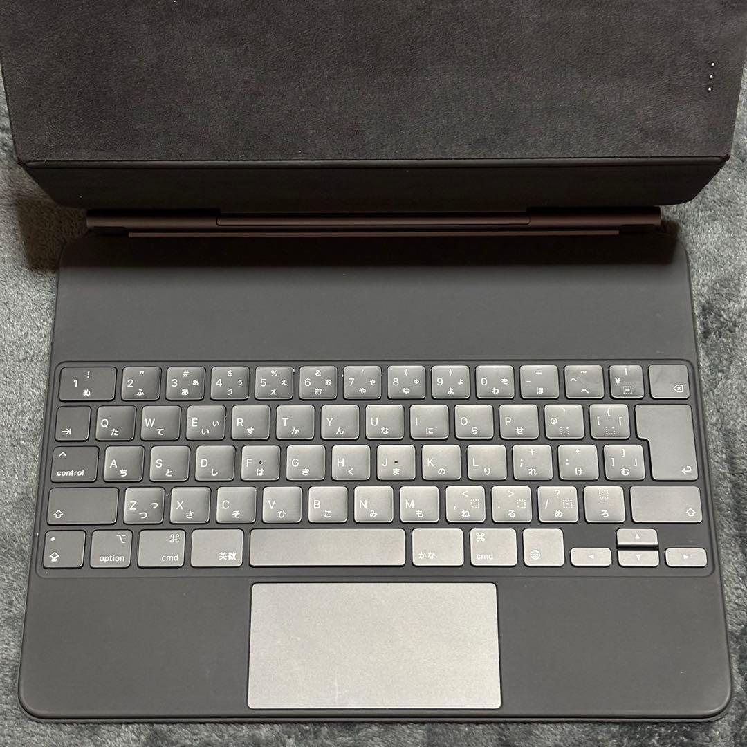 キーボード iPad Air 13 M3 / Pro 12.9 Magic Keyboard
