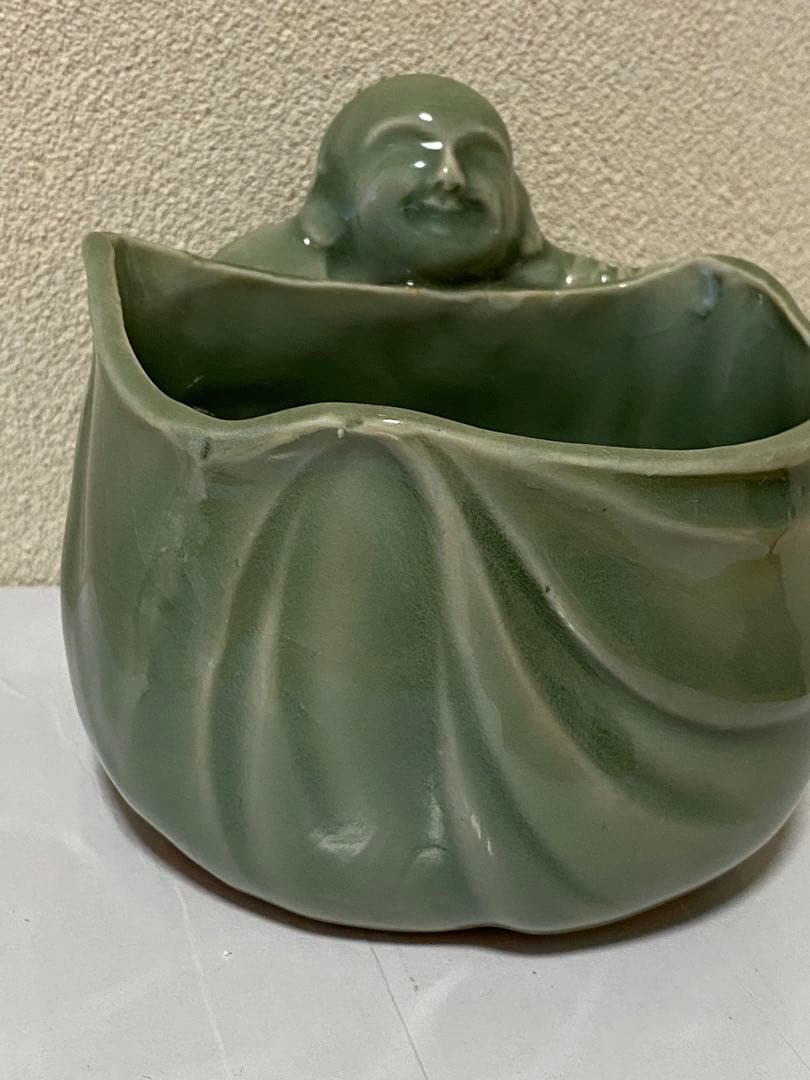 青磁器　盃洗