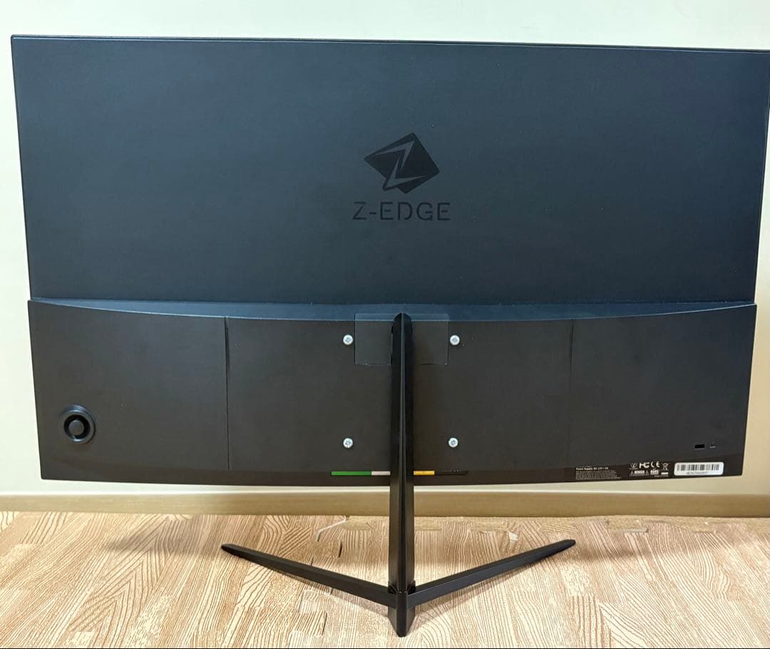Z-Edge湾曲ゲーミングモニター 24型 180Hz 1ms スピーカー　無傷