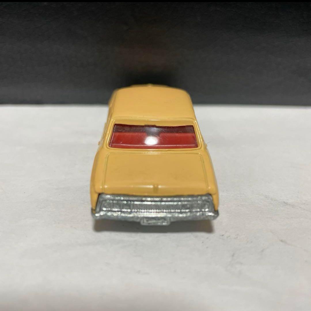 トミカ 高島屋　特注　激レア　トヨタ　センチュリー　黄土色　クリーム　ベージュ