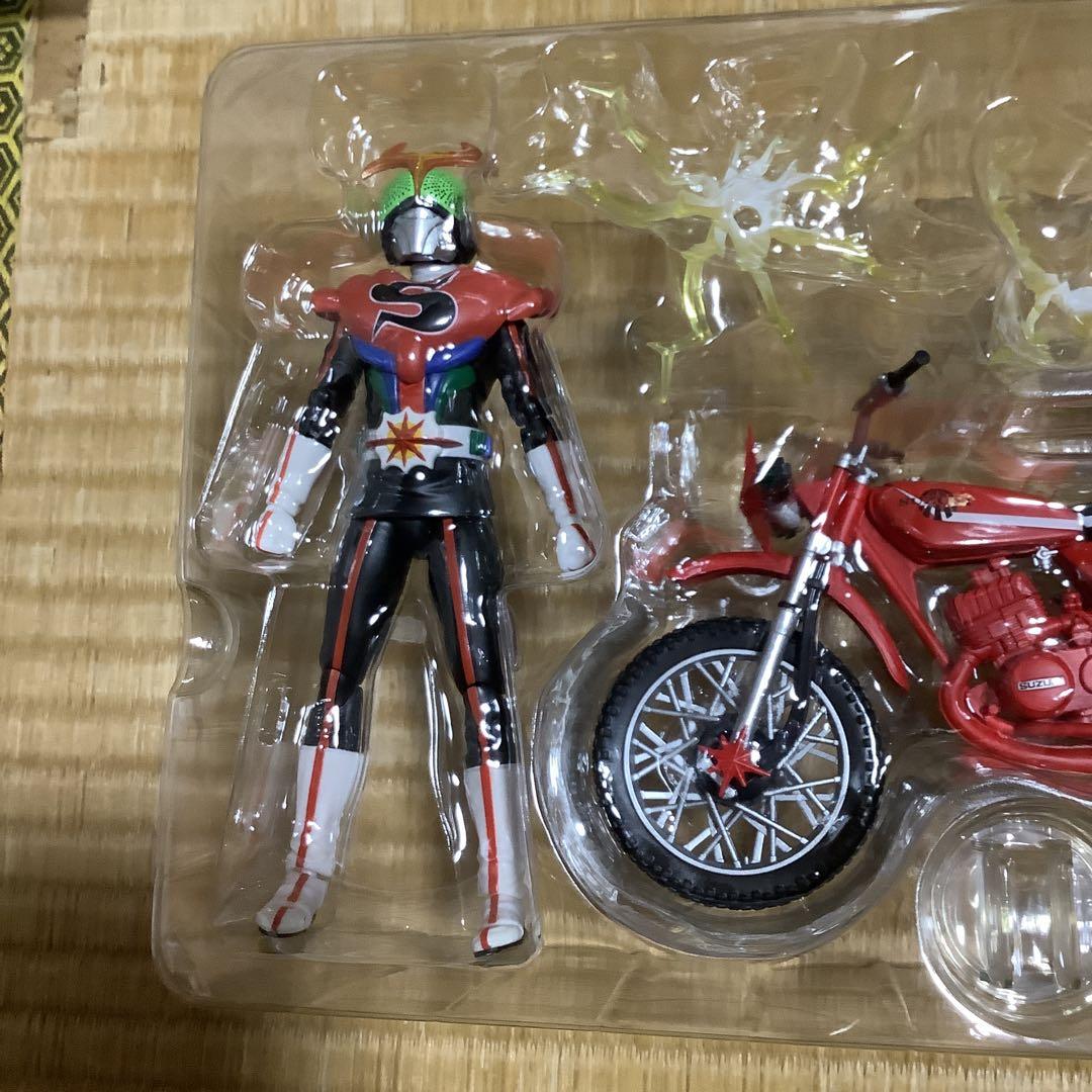 ジ*仁様 期間限定価格　S.H.Figuarts仮面ライダーストロンガー＆カブト