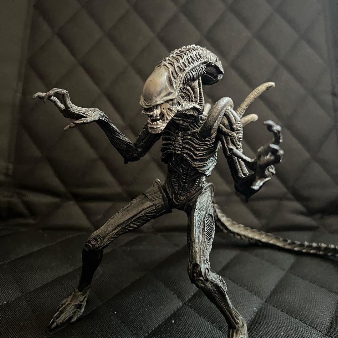 NECA AVPR エイリアンウォーリア フィギュア