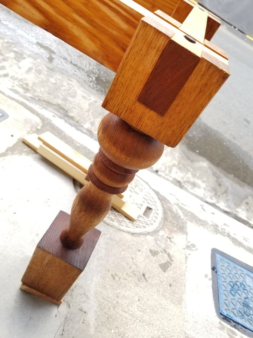 オーダーメイド　アート　スピンドル　レッグス　ロング　サイドボード　テーブル