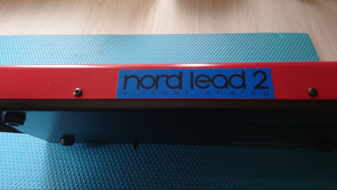 【自作スタンド付き】Clavia Nord Rack 2 　シンセサイザー