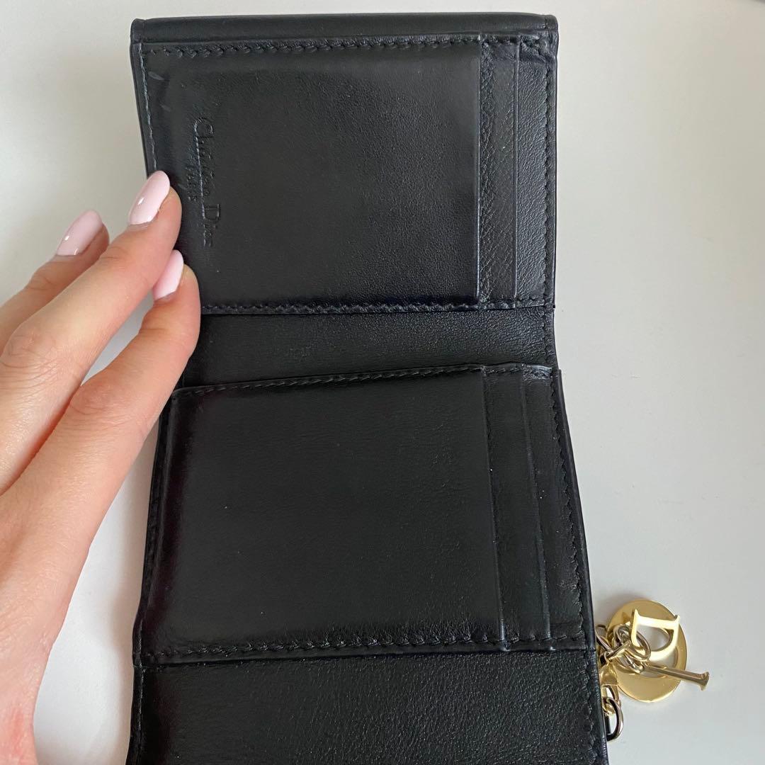 【DIOR/ディオール】　黒/ブラック エナメル　財布