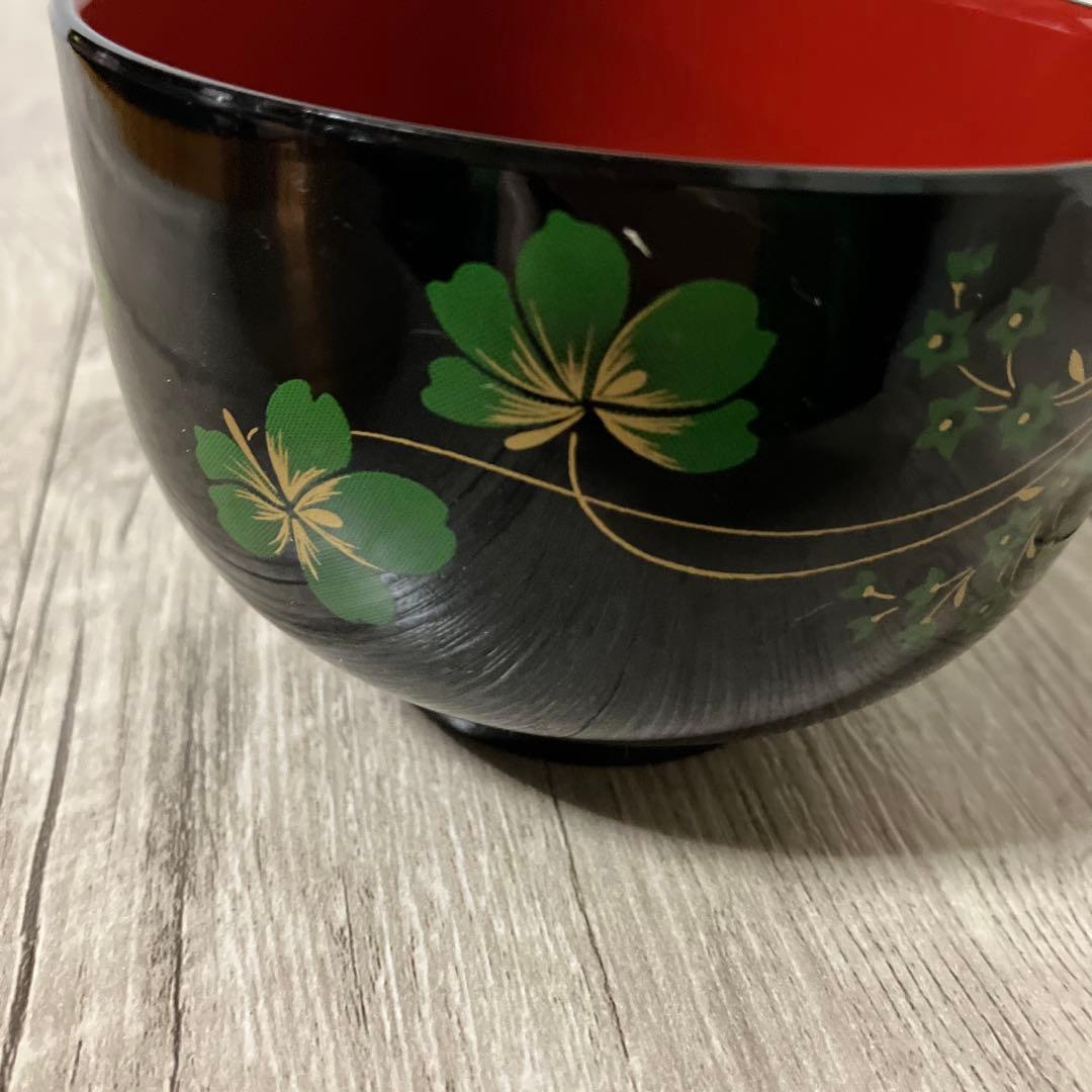 E-1 【未使用】汁椀 5客セット お碗 黒塗り 朱塗り 色違い花柄和食器箱入り