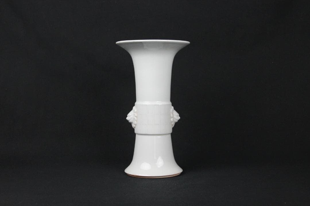 中国 徳化窯 時代 唐物 尊式 花瓶 大壺　白磁　獅子 約26cm NX23-6