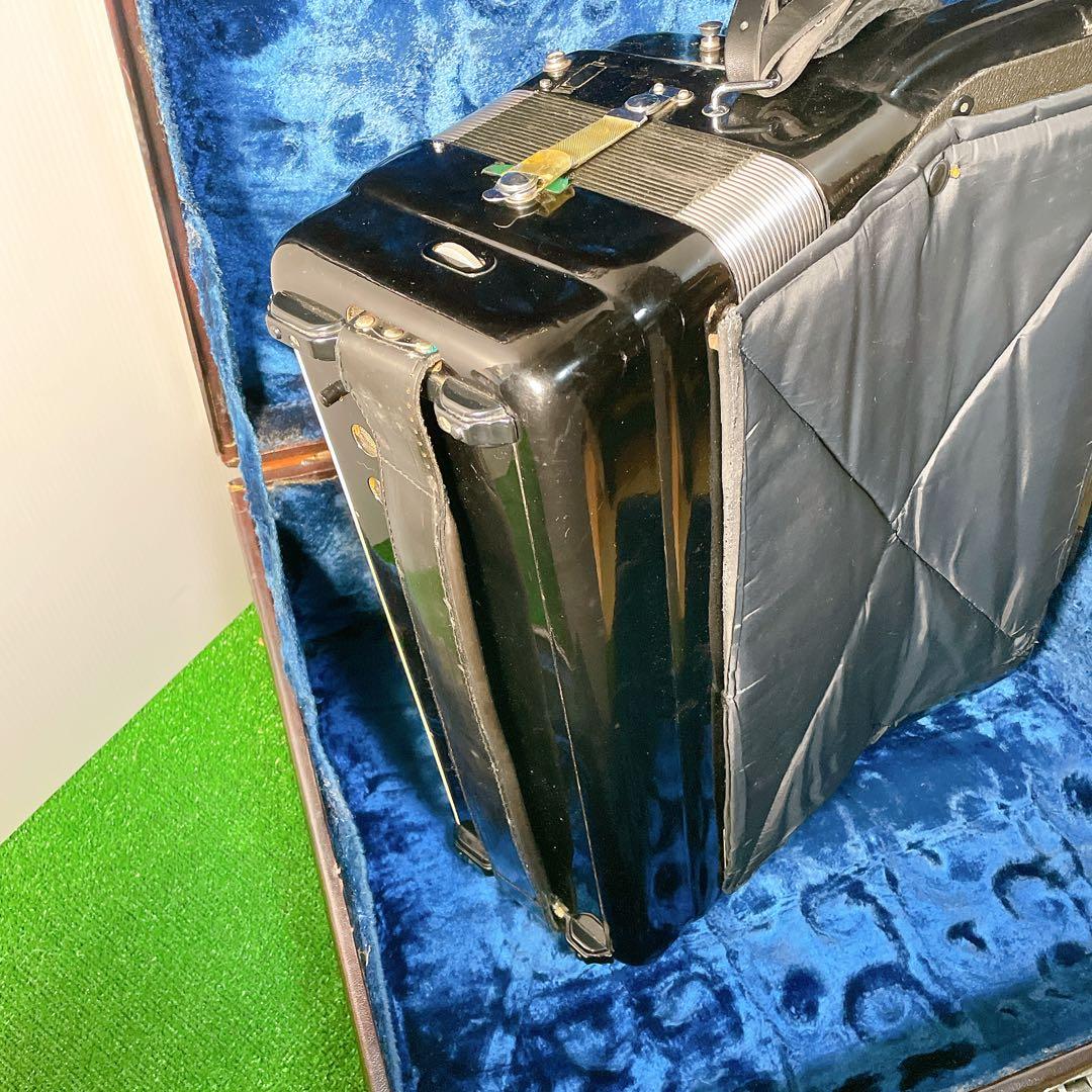 EXCELSIOR 911 アコーディオン プロフェッショナル　ハードケース付き