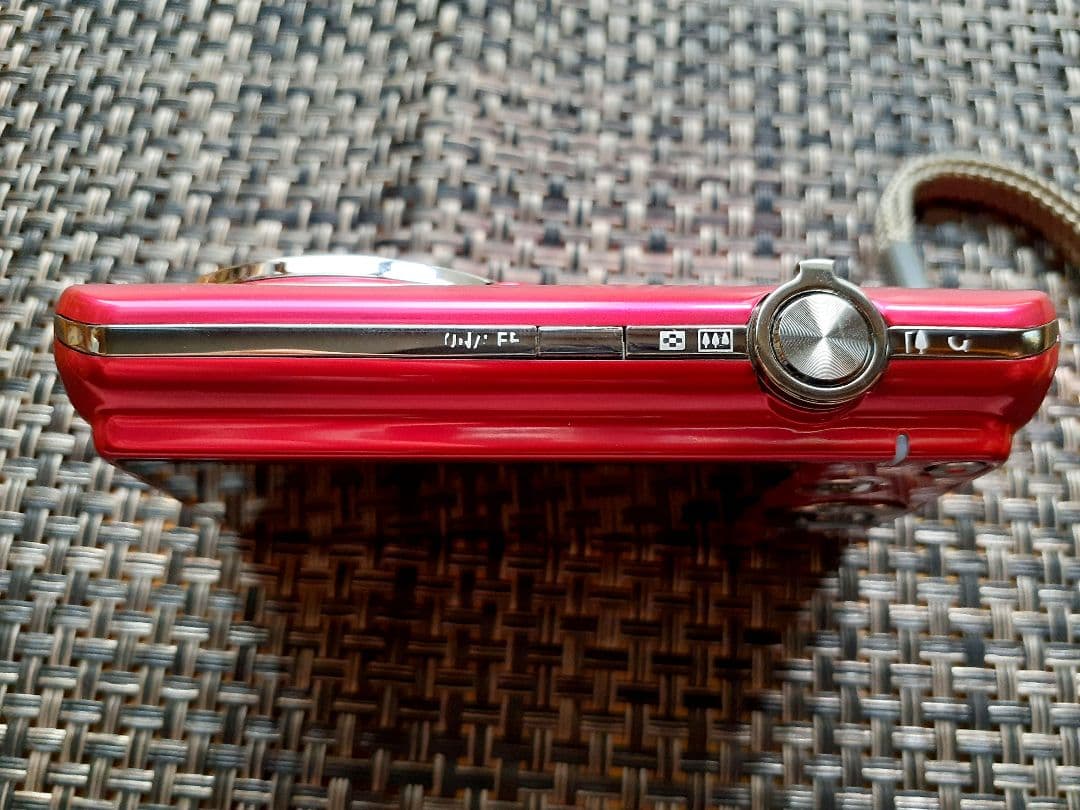 【美品】CASIO カシオ EXILIM EX-ZS20 レッド