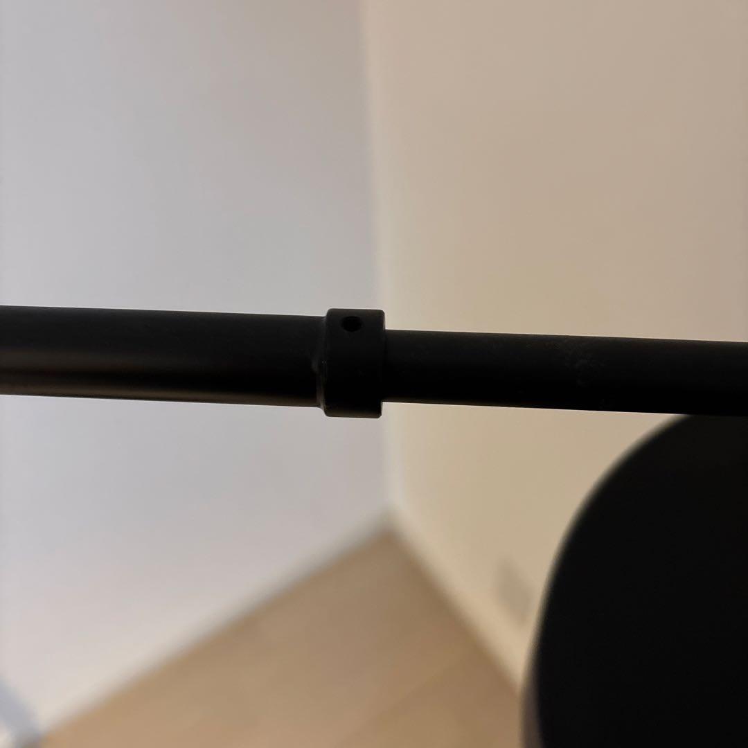 ブラック　アーム式 アイアンフロアスタンドライト　照明