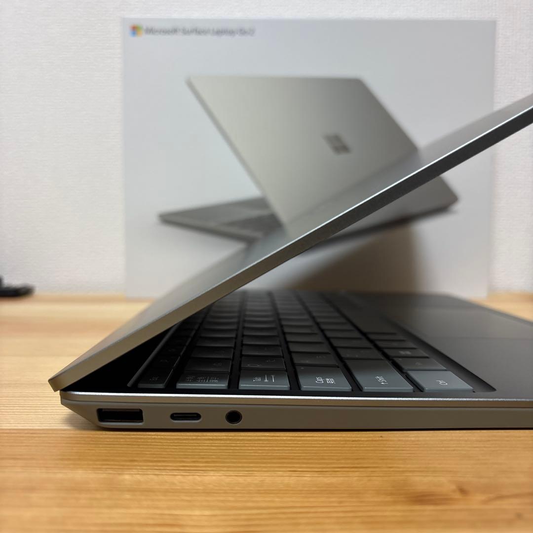 Surface Laptop Go2 Core i5 8GB セージ