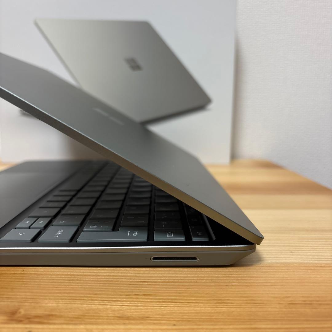 Surface Laptop Go2 Core i5 8GB セージ
