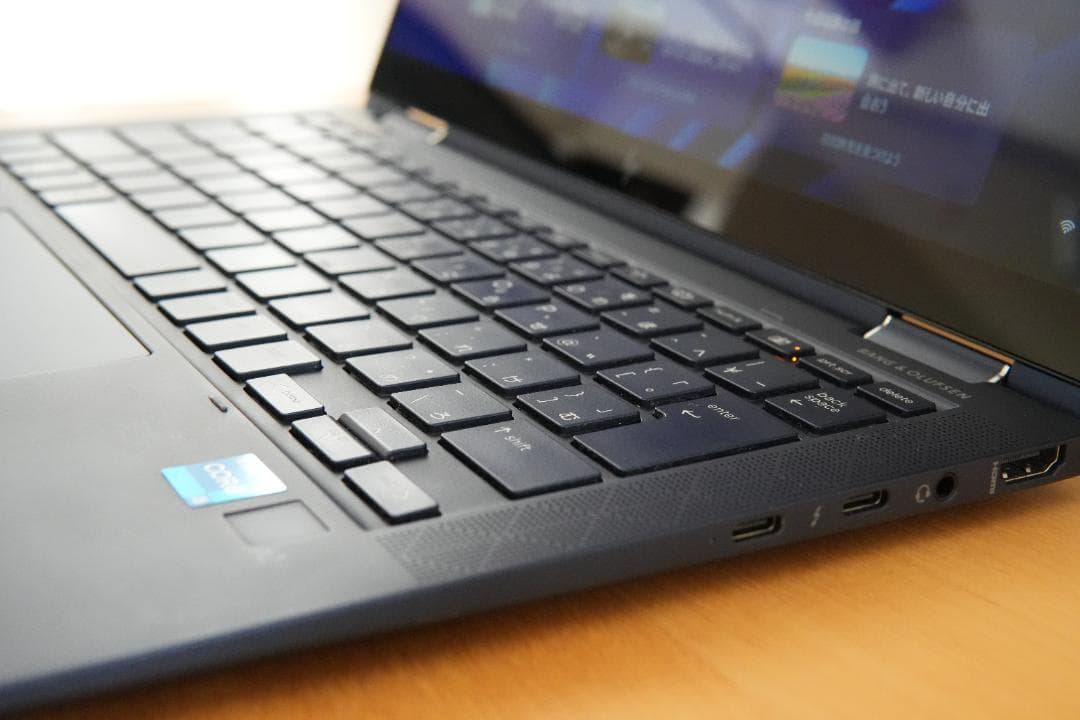 HP Dragonfly G2 11th i7 16G 512 LCD 交換済