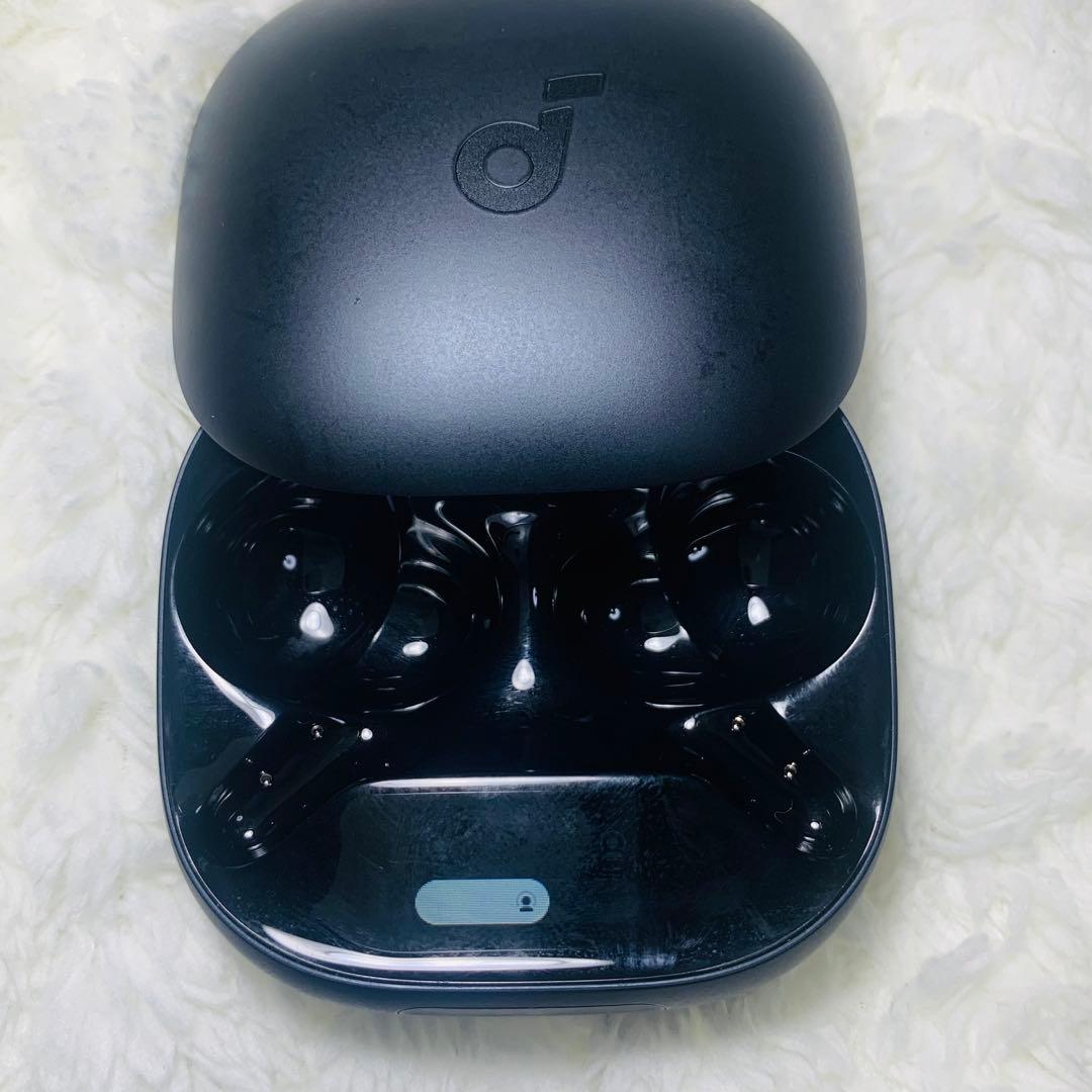 美品 Anker Liberty4Pro ミッドナイトブラック 充電ケース　2