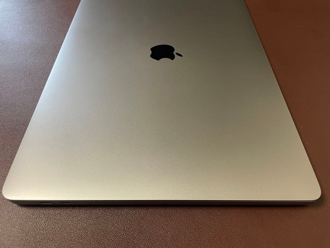 最強スペックMacBookPro16 i9/32GB/ SSD 2TB Win可