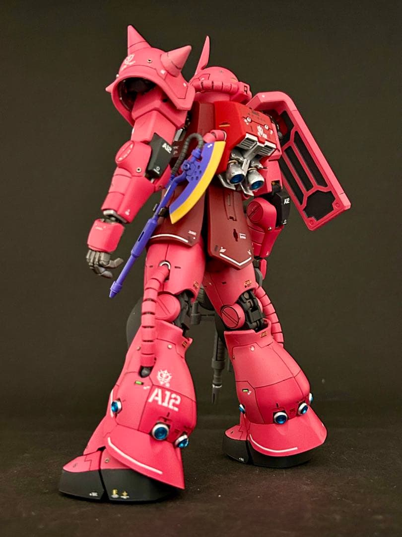 改修塗装済み完成品　MG 1/100 シャア専用ザク Ver.2.0