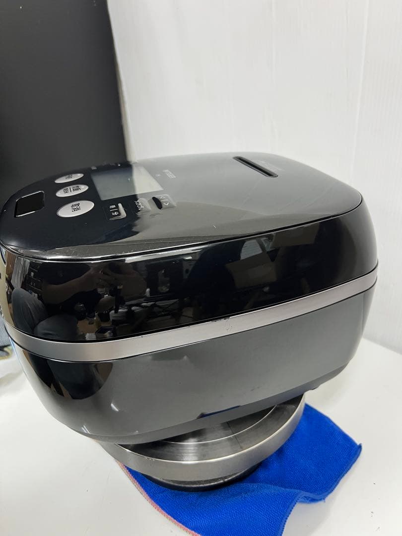 TIGER ー 炊飯器 JPH-A100 IH炊飯ジャー 1.0L 5.5合