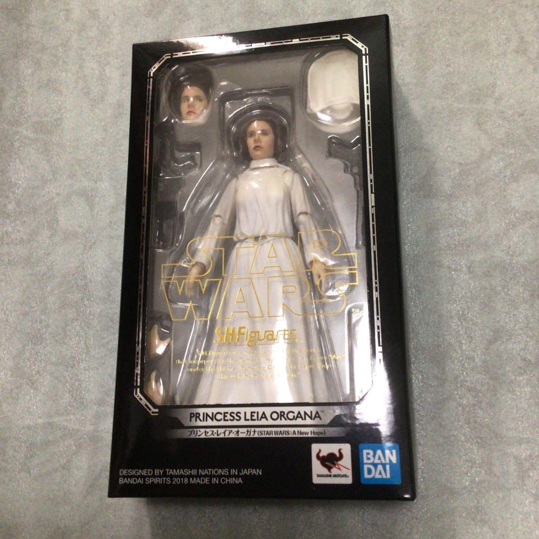 SHフィギュアーツ　レイア　未開封中古品