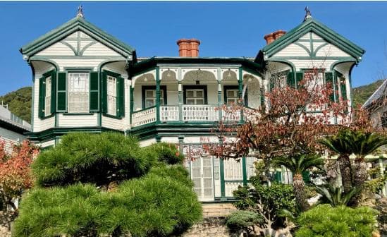 昭和レトロ洋館「ショウエケ邸」　着色模型