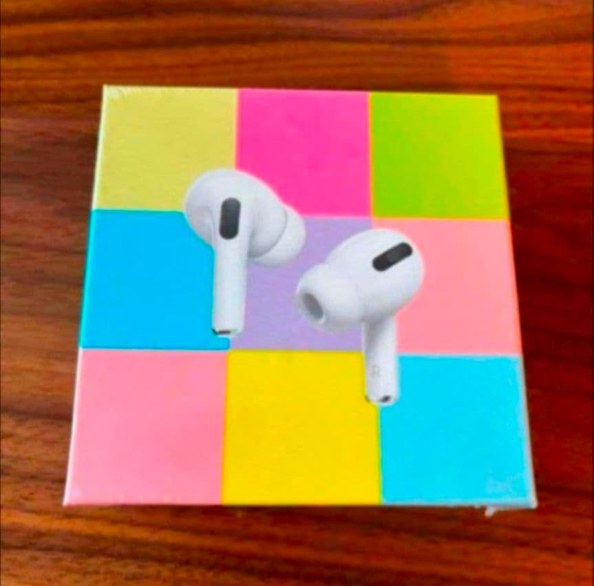 ジャグラー ワイヤレスイヤホン おまけ付き ２点　⑦?